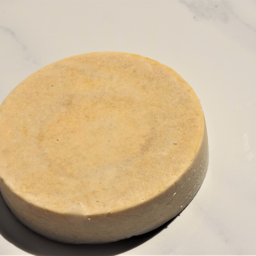 Savon AWA - Peau mixte équilibrante | Nettoyage doux - Dado Cosmetics