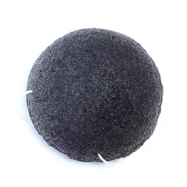 Eponge Konjac au charbon pour exfolier la peau acnéique, la peau grasse, 100% naturelle - Dado Cosmetics
